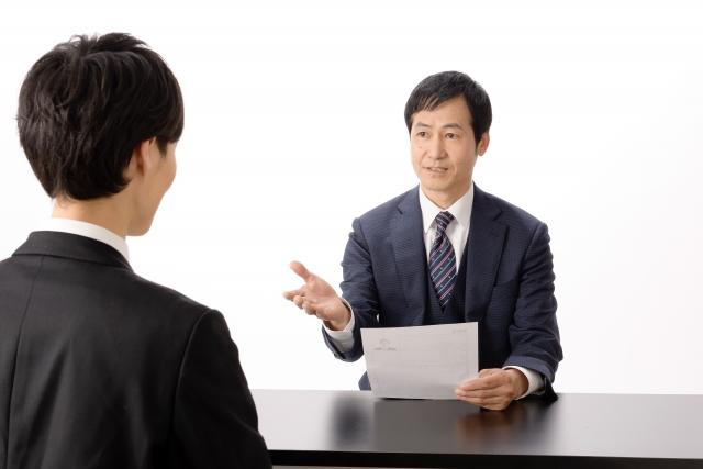 リクルーターと人事の違いとは？