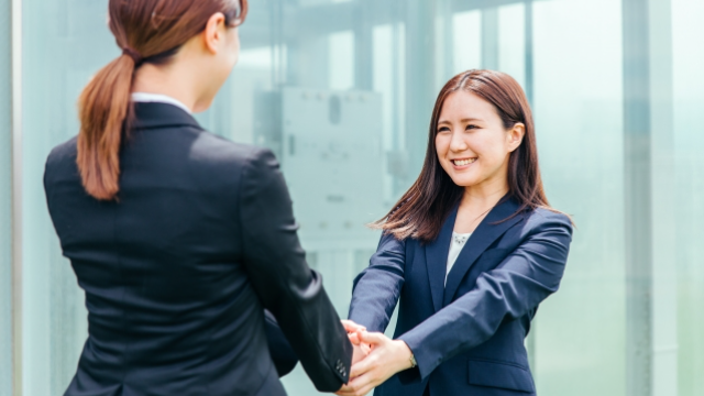 リクルーターとは？意味や制度の役割と採用における企業のメリット